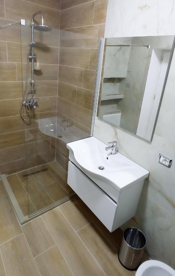 Piazza_Apartments_Tirana Exterior foto